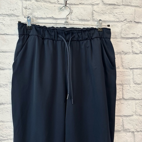 Lululemon keep moving 7/8 pant - Picture 4 of 6